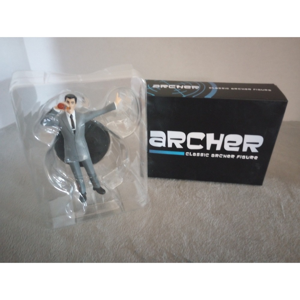 Loot Crate Classic Archer Exclusive Figure 17+ Adult‎ Collectible New Open Box